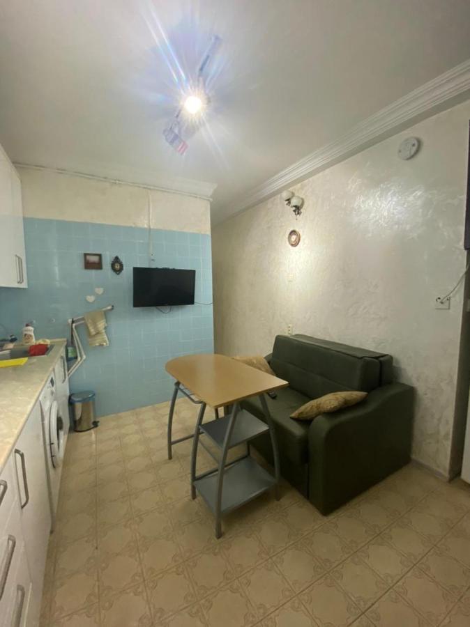 Apartment Ge Zvezda บาทูมิ ภายนอก รูปภาพ